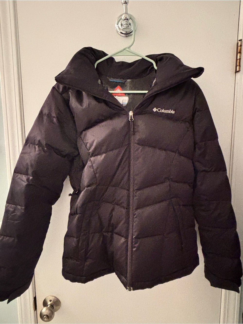 Columbia Women's Black Insulated Quilted Winter Jacket